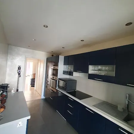 Apartment Proche Croisette , Appartement De 85M Avec 2 Chambres *