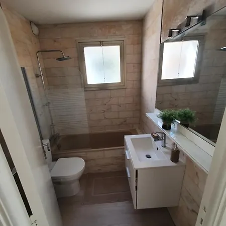 Proche Croisette , Appartement De 85M Avec 2 Chambres Cannes