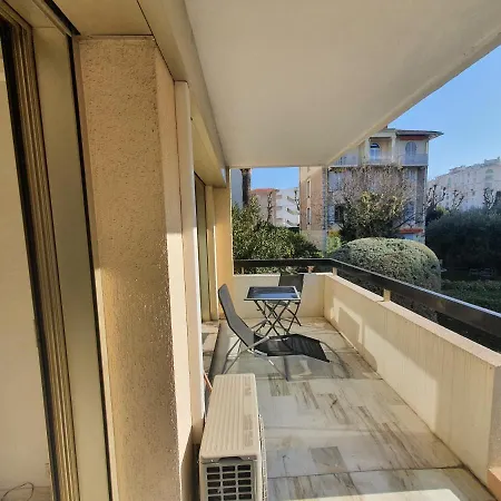 Apartment Proche Croisette , Appartement De 85M Avec 2 Chambres